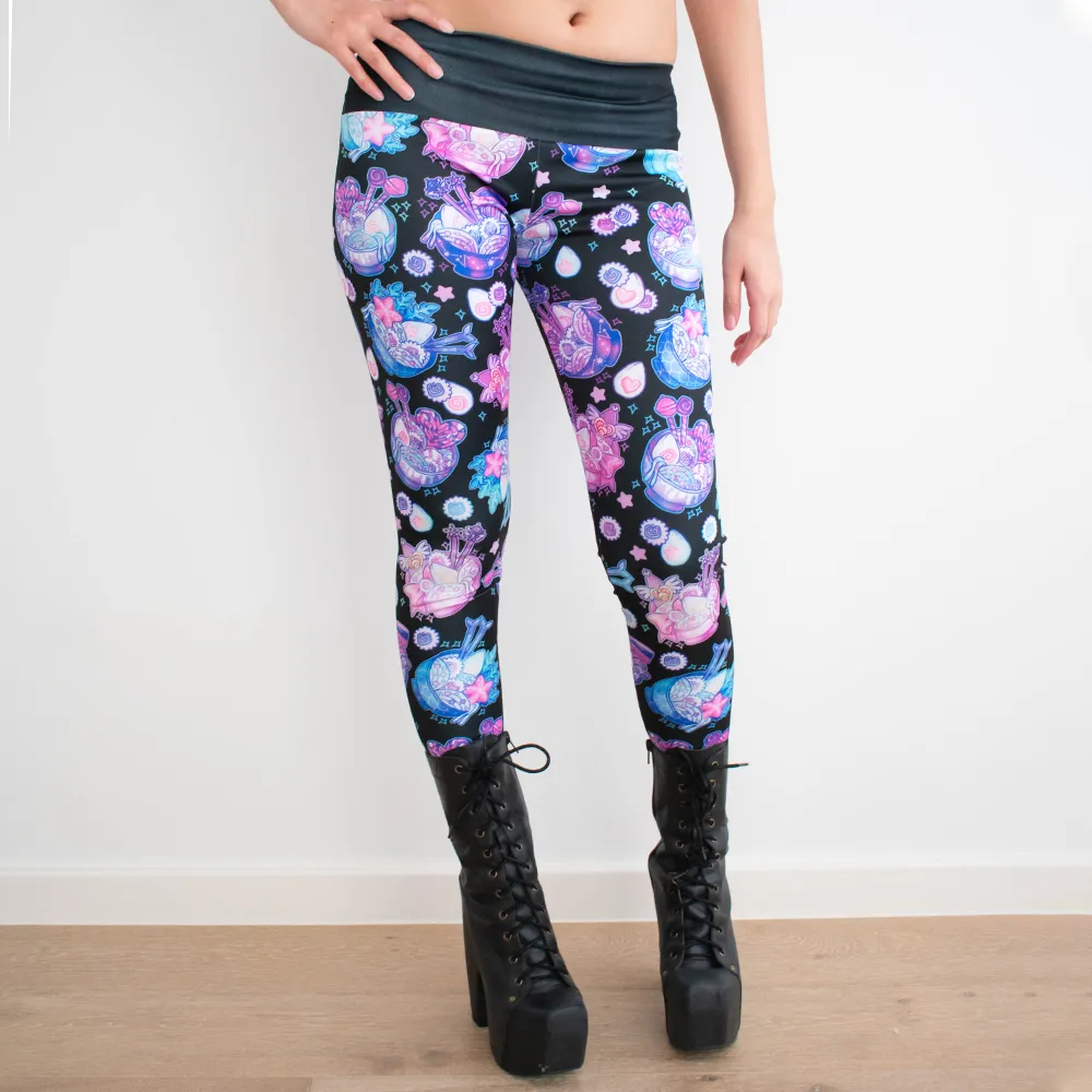 Aesthetic Ramen Leggings 🍜