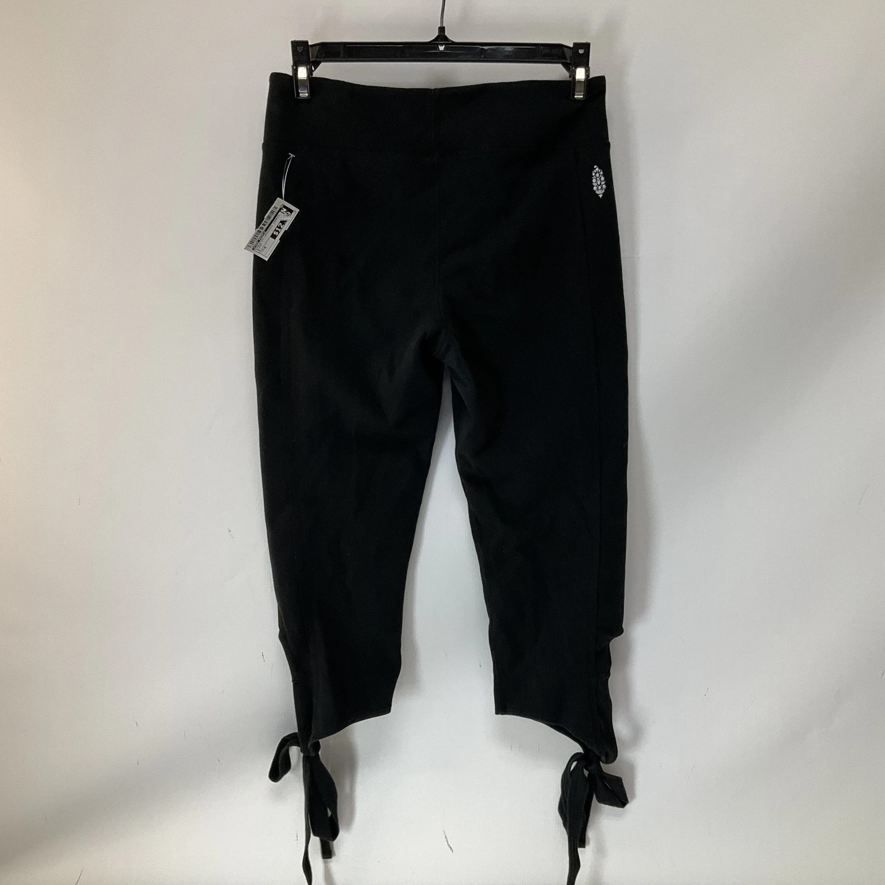Athletic Leggings Capris By Free People  Size: M