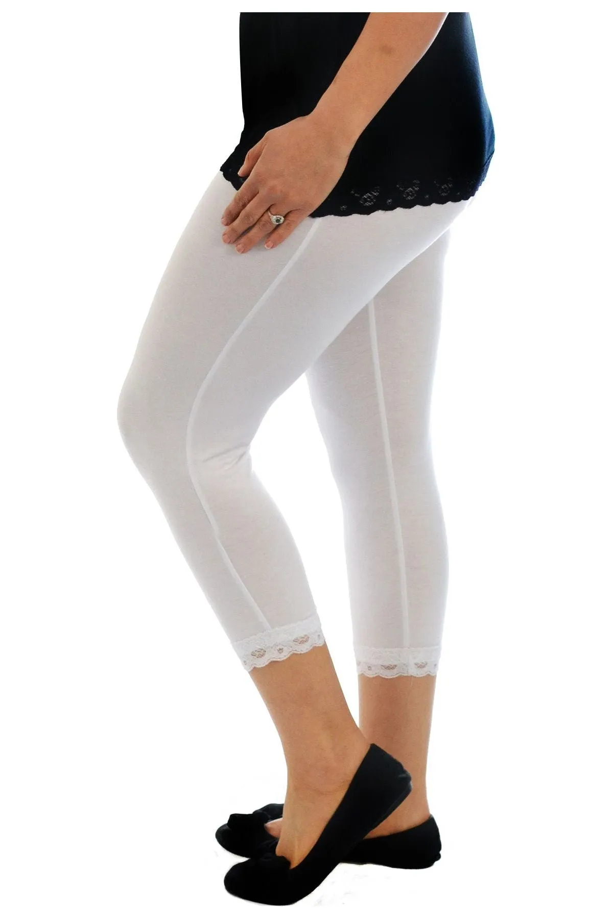Cropped Lace Trim Leggings