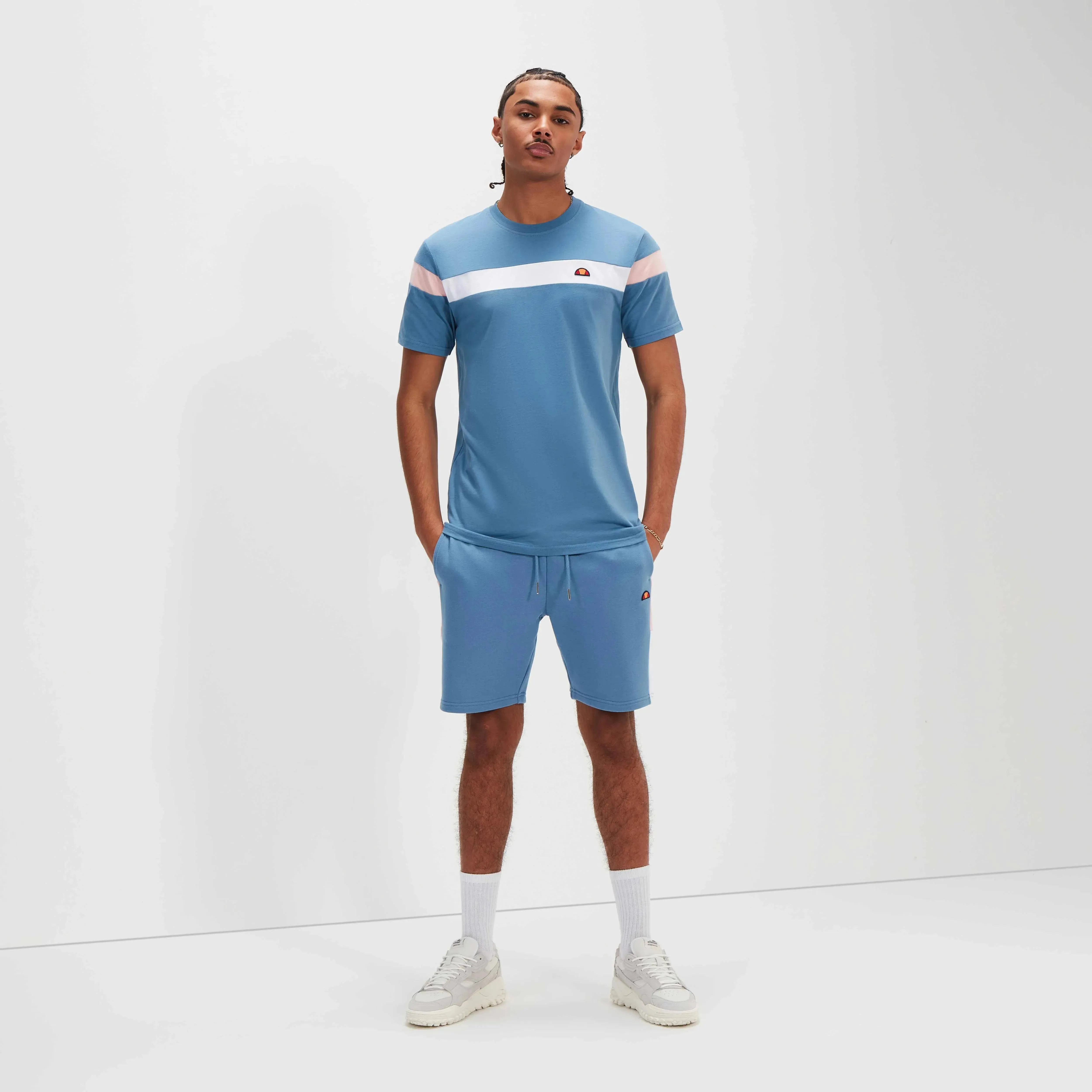 Ellesse Caserio Tee In Dark Blue