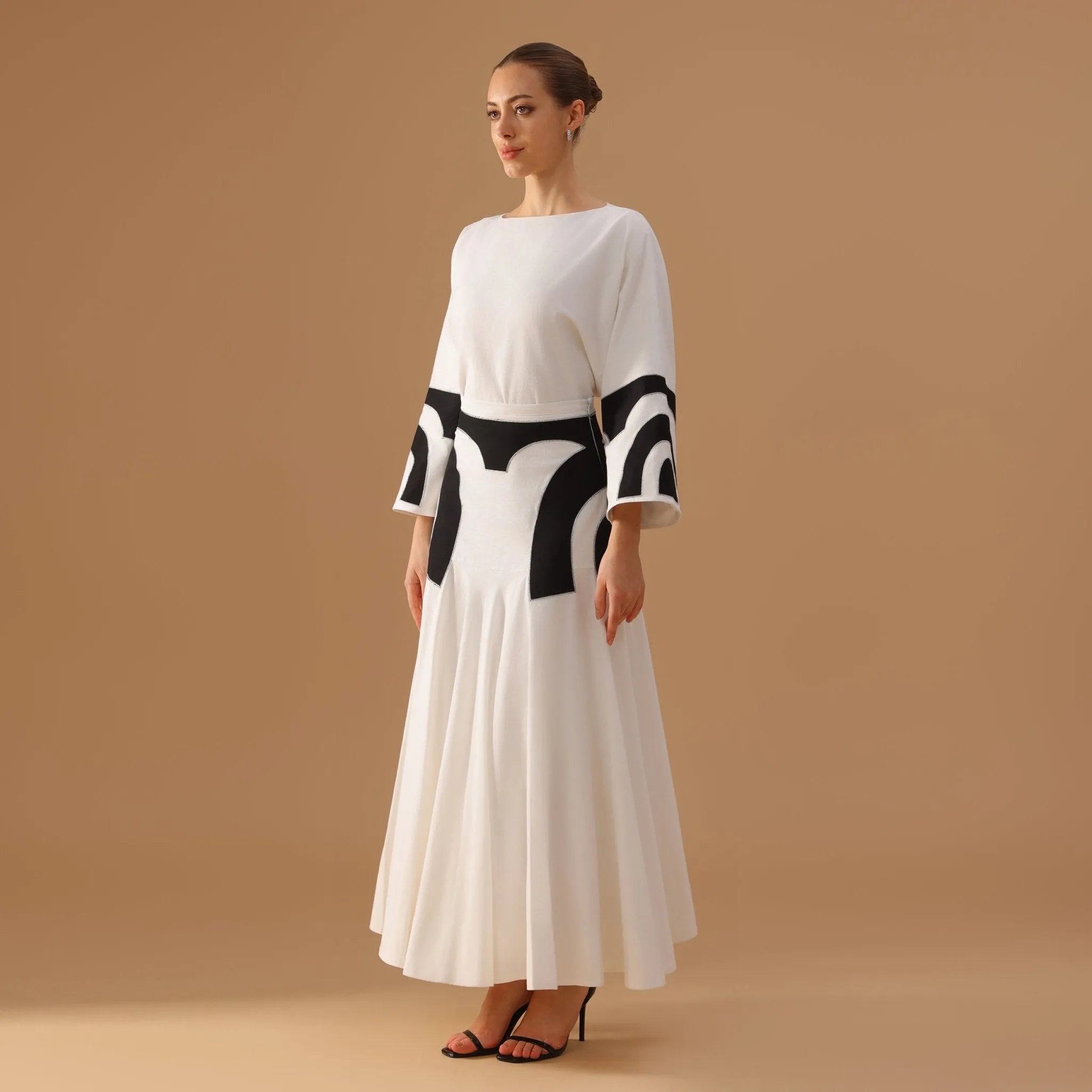 Embroidered Maxi Sleeve Top with Skirt