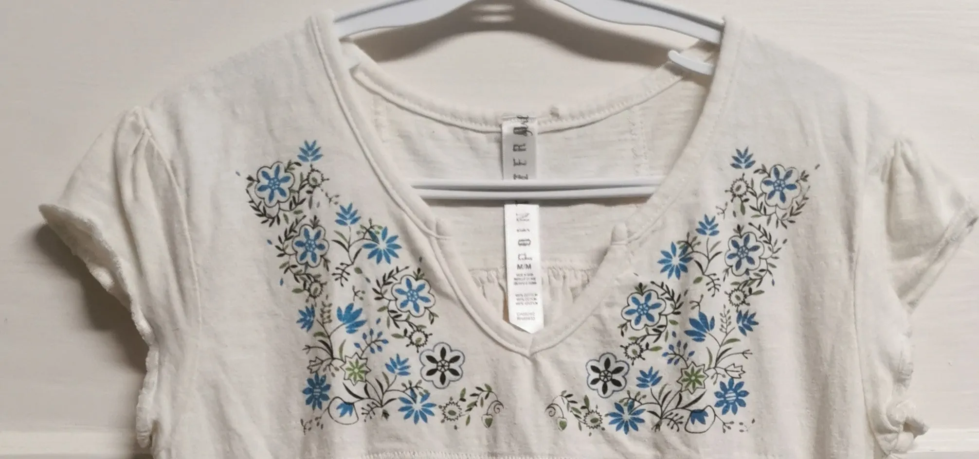 GIRL SIZE MEDIUM (10/12 YEARS) - POINT ZERO, Floral Bohemian Top, Cotton VGUC B47