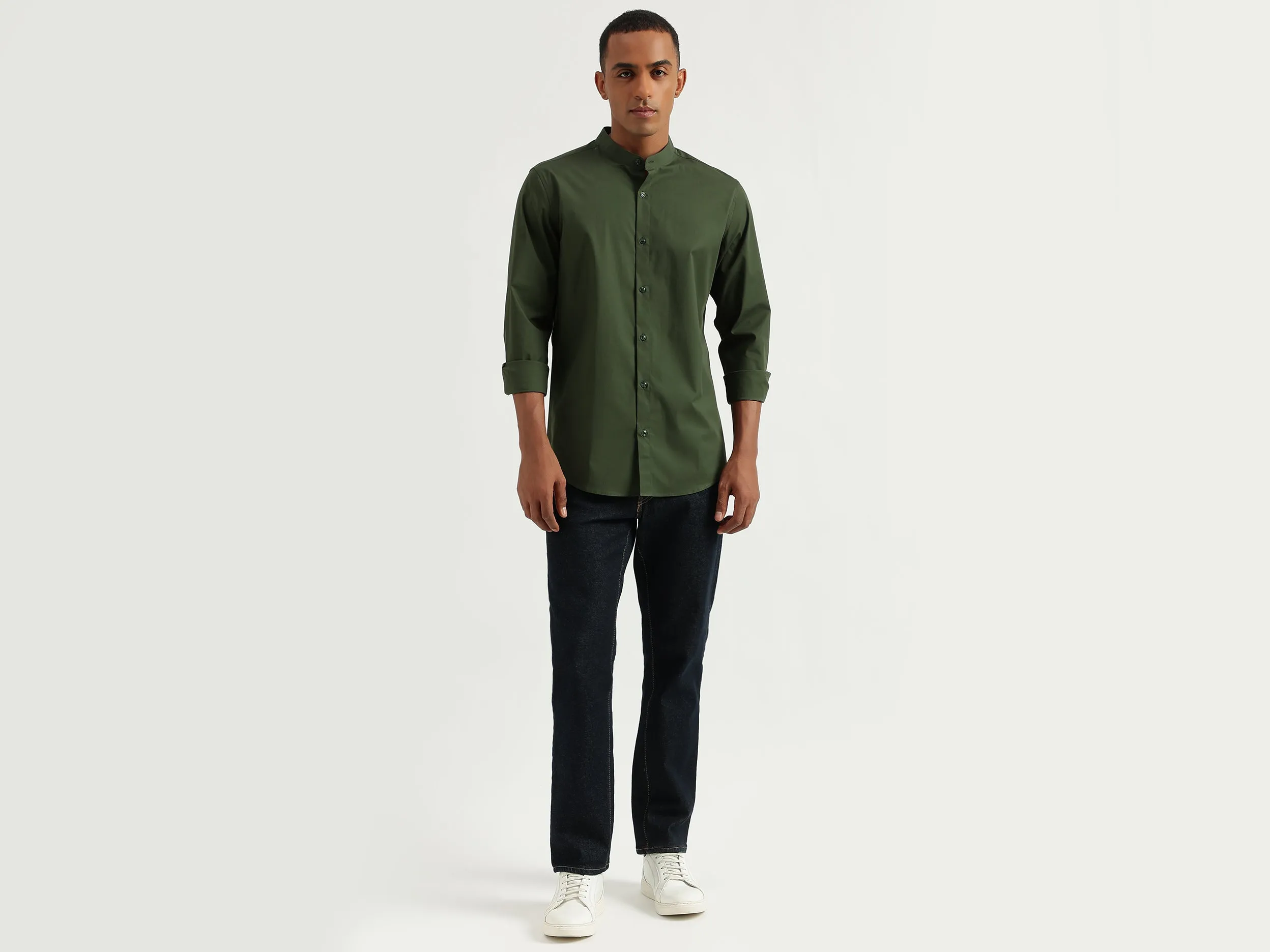 Men's Slim Fit Mandarin Collar Solid Shirts
