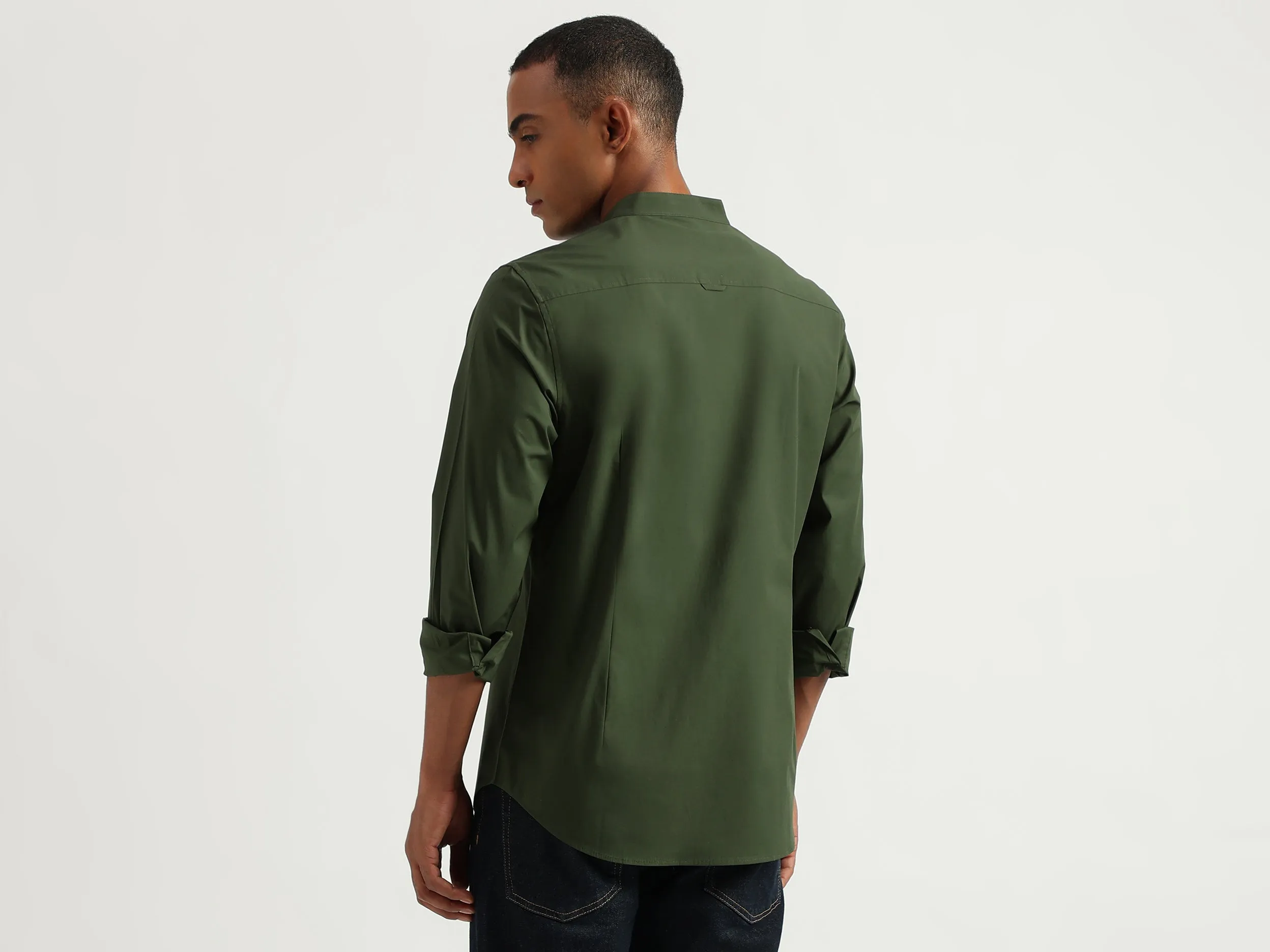 Men's Slim Fit Mandarin Collar Solid Shirts