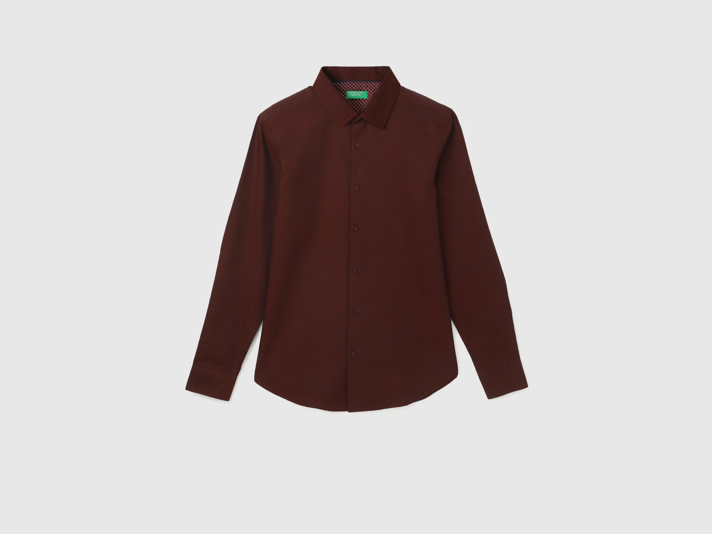Men's Slim Fit Spread Collar Solid Shirts