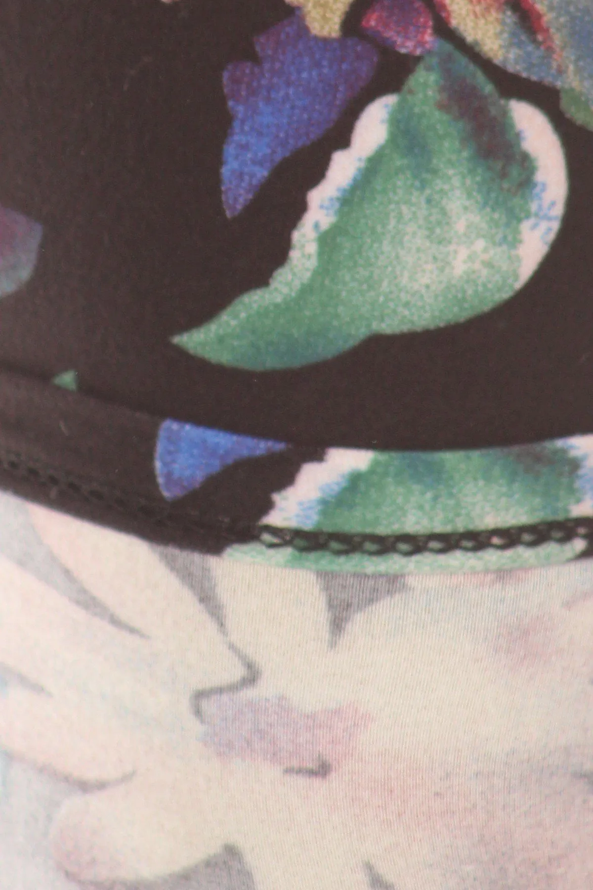 Plus Size Print, Full Length Leggings In A Slim Fitting Style With A Banded High Waist.