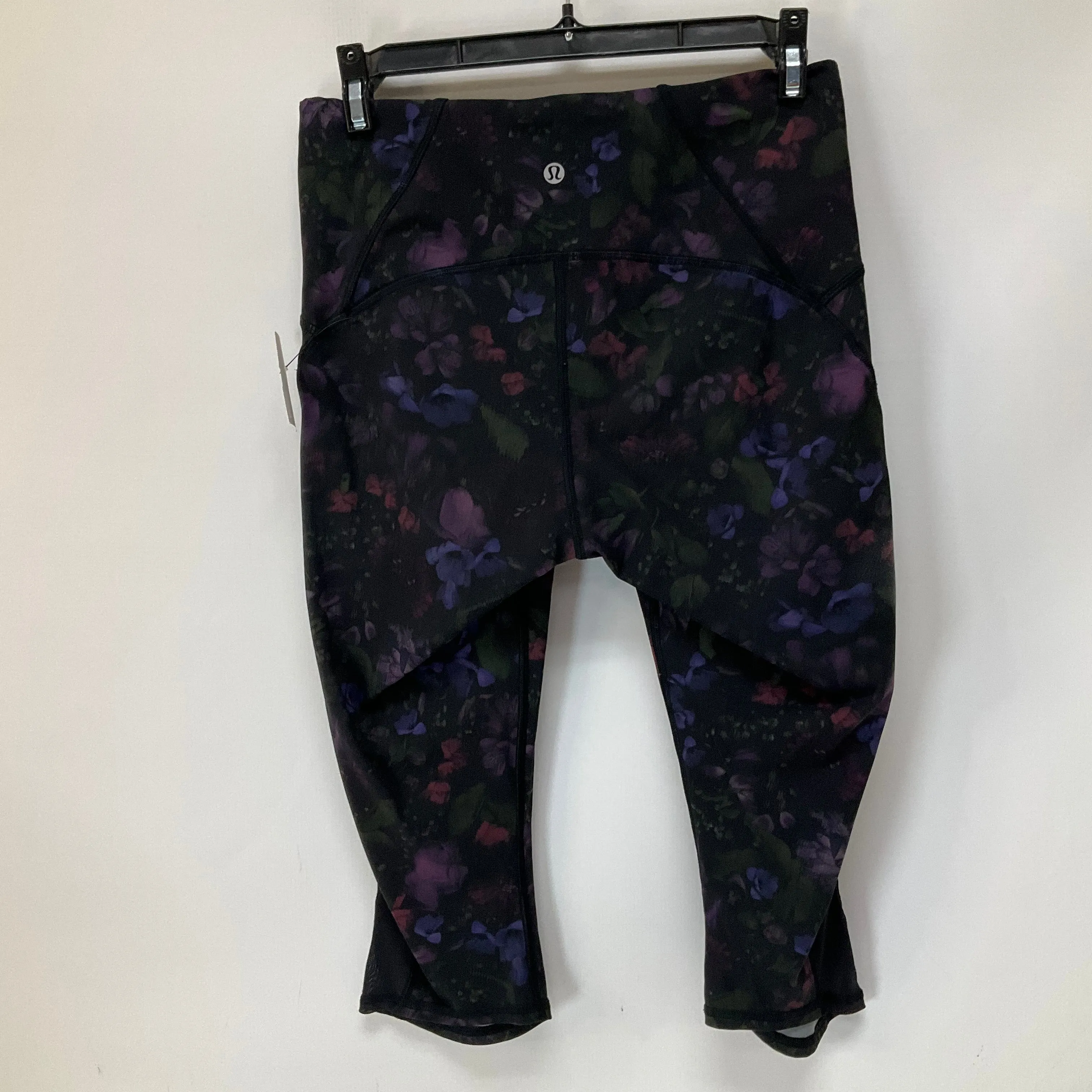 Purple Athletic Leggings Capris Lululemon, Size 8