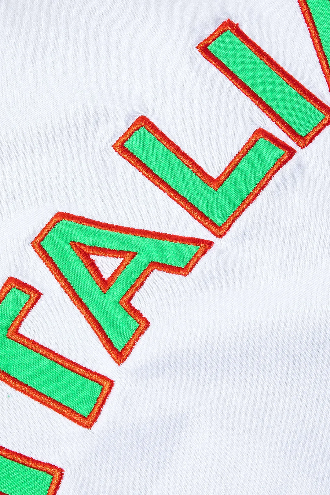 Sydney - Italia Letter Embroidery Woman's T shirt